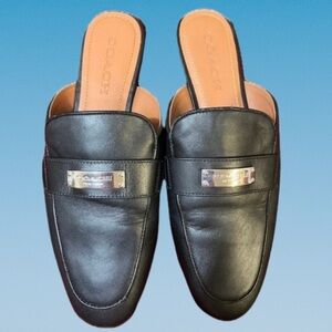 Coach Leather Shea Slide, Black and Tan, Women’s Size: 8B